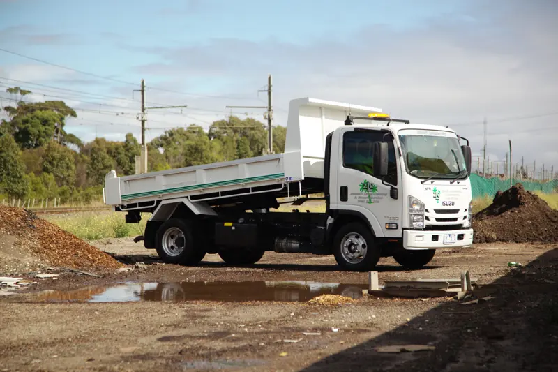 ZamittLandscaping_NPR_65-190_TIPPER_7.jpg