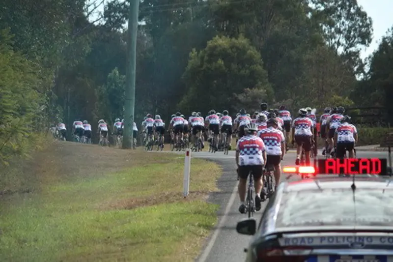 brisbaneisuzu_bike4burns_3.jpg