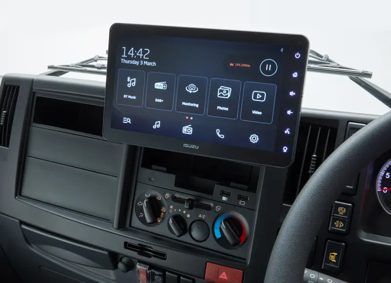 ISUZU-FSR-140-240-SCREEN-2a-2100x1520-2c2115e7-0180-4b5b-ad14-b215051a734b.jpg
