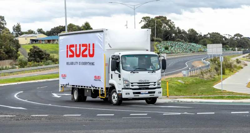p22-23_IsuzuMediaDrive-099-2100x1115-51592b96-bde8-4229-ac61-8436f0233807.jpg