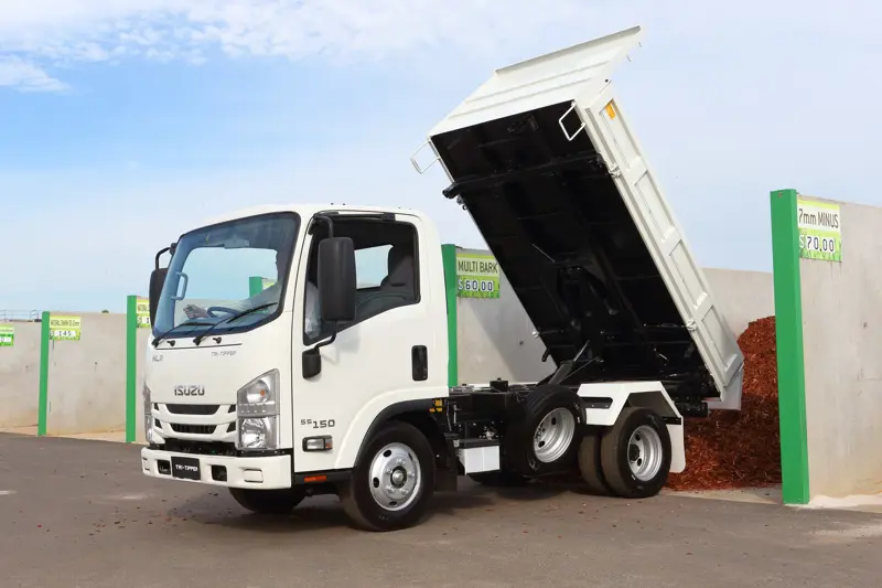 NLR_55-150_TRI-TIPPER_10-min.jpg